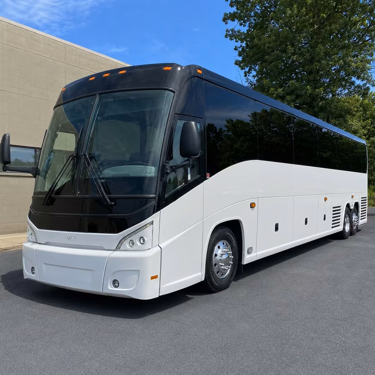 how trip distance and duration affect charter bus rental rates in toledo